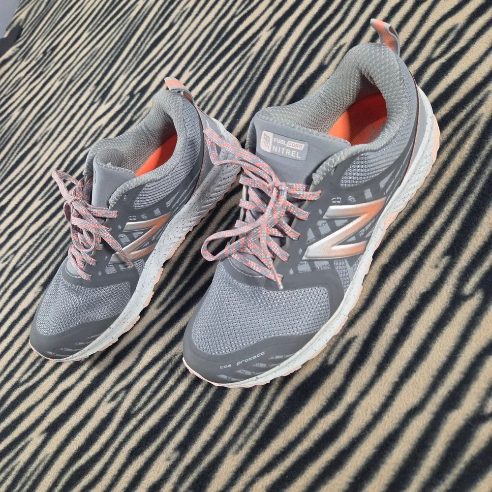 New Balance FuelCore Nitrel All Terrain Trail Shoes WTNTRCS1 Grey Peach 8.5